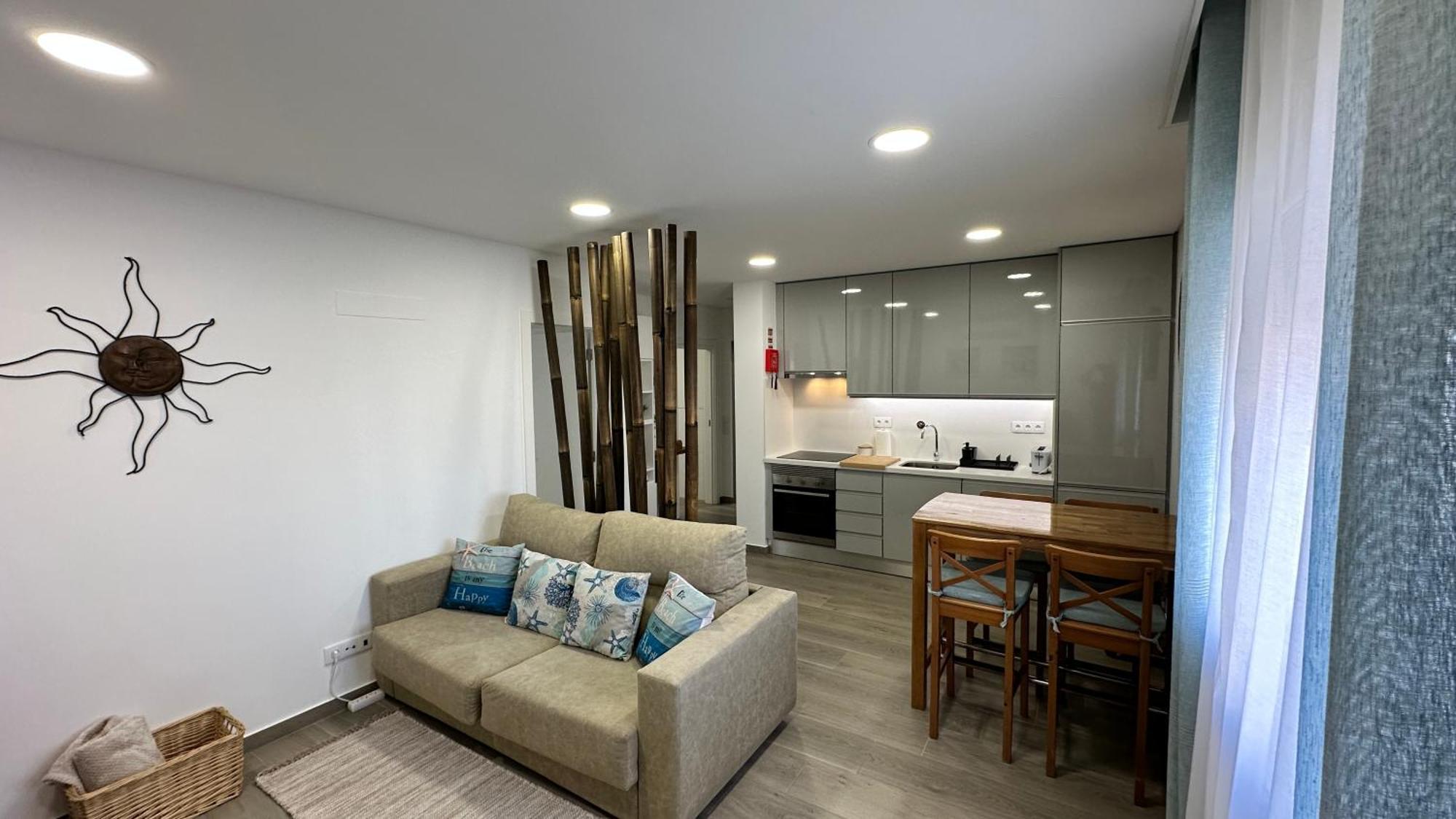 Cristal House 250 Meters From * Monte Gordo