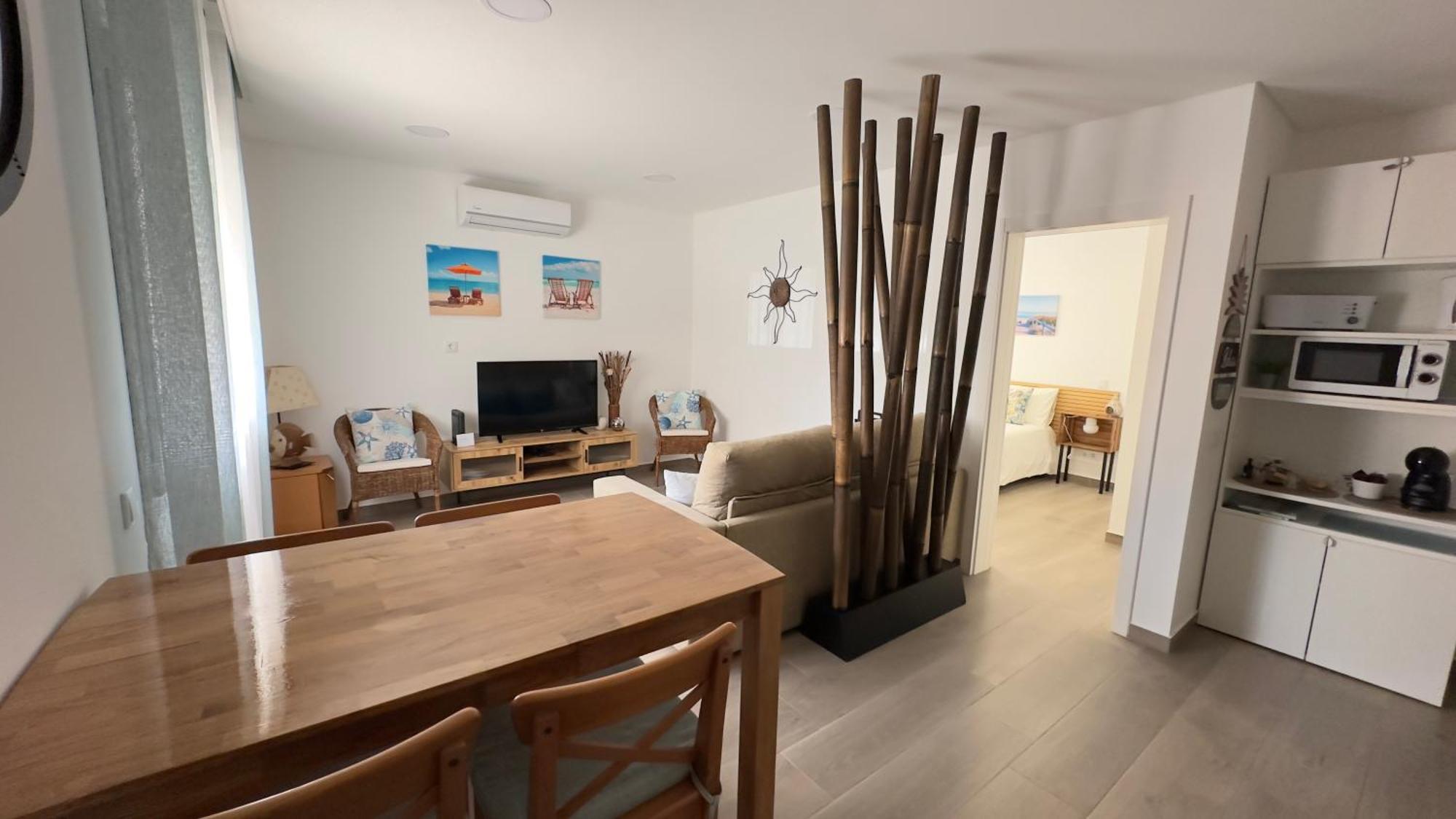 Cristal House 250 Meters From Apartment